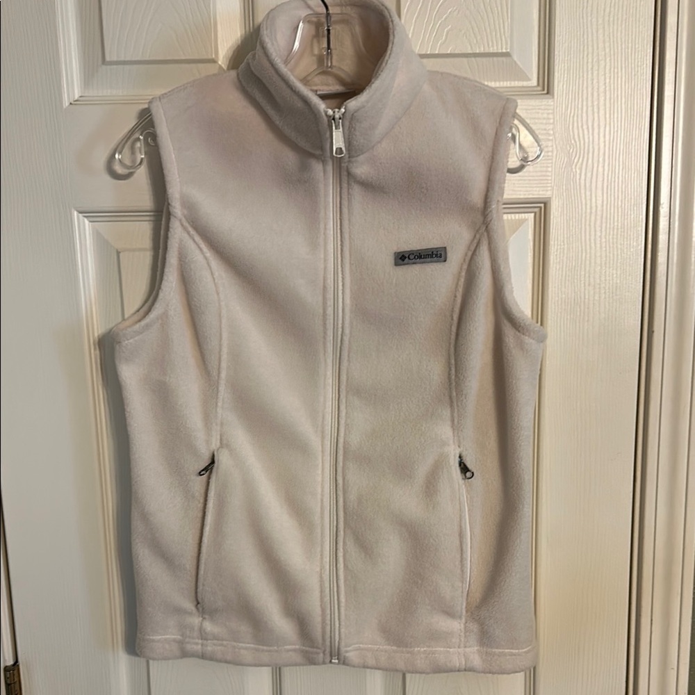 Columbia Women's Cream Fleece Vest
